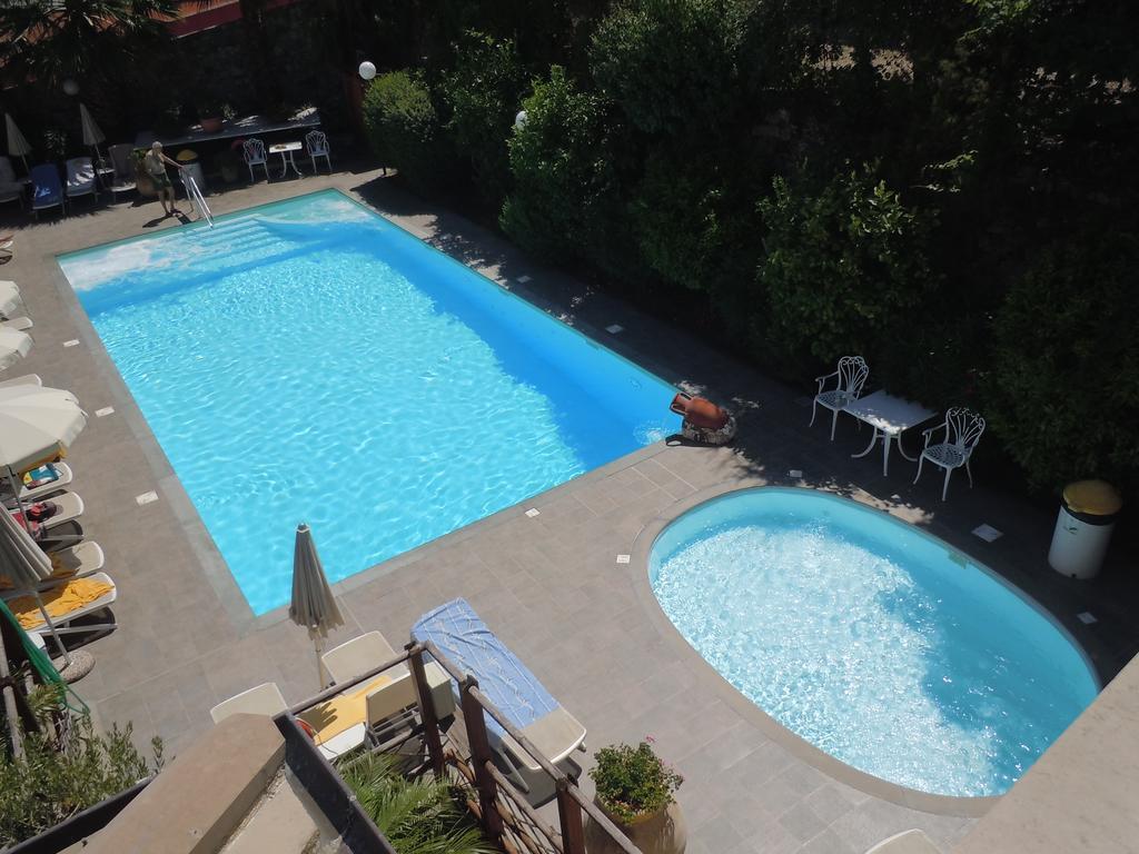 Hotel Due Mari Sestri Levante Esterno foto