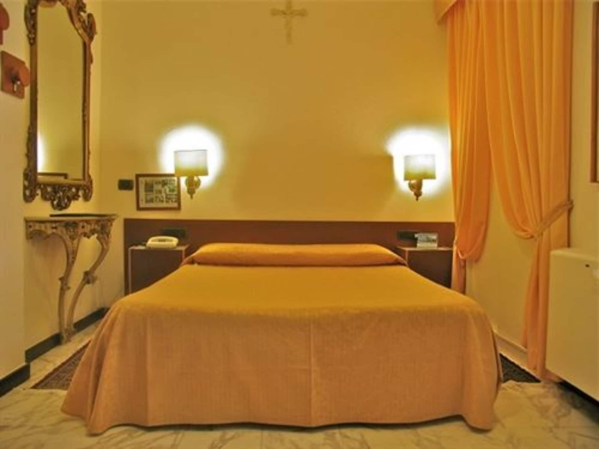 Hotel Due Mari Sestri Levante Esterno foto