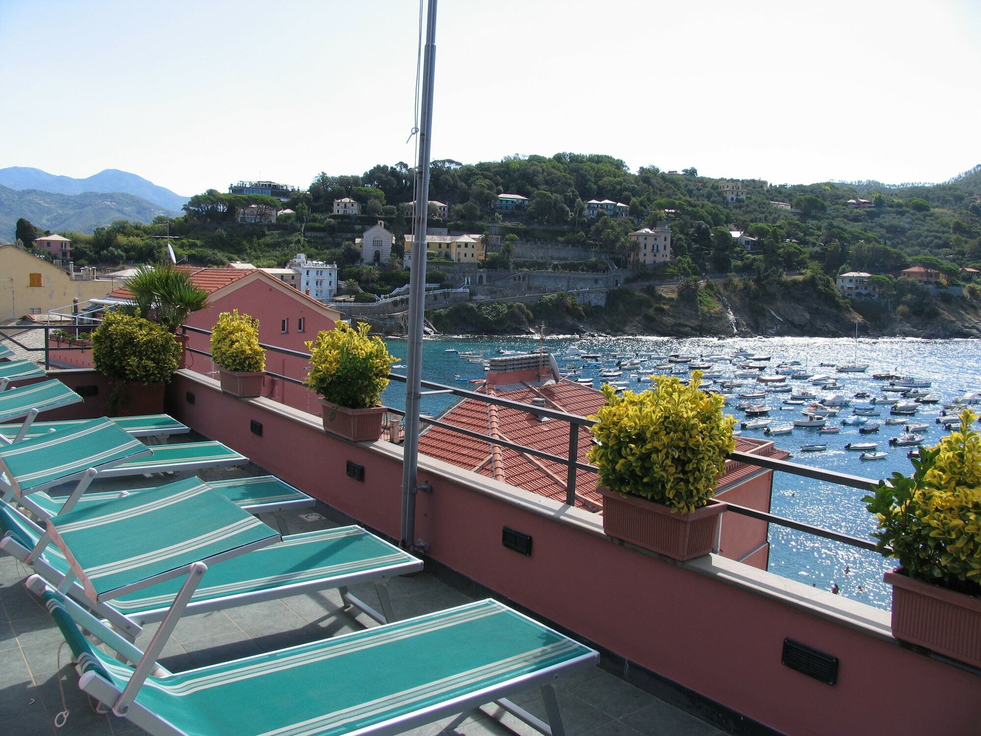 Hotel Due Mari Sestri Levante Esterno foto