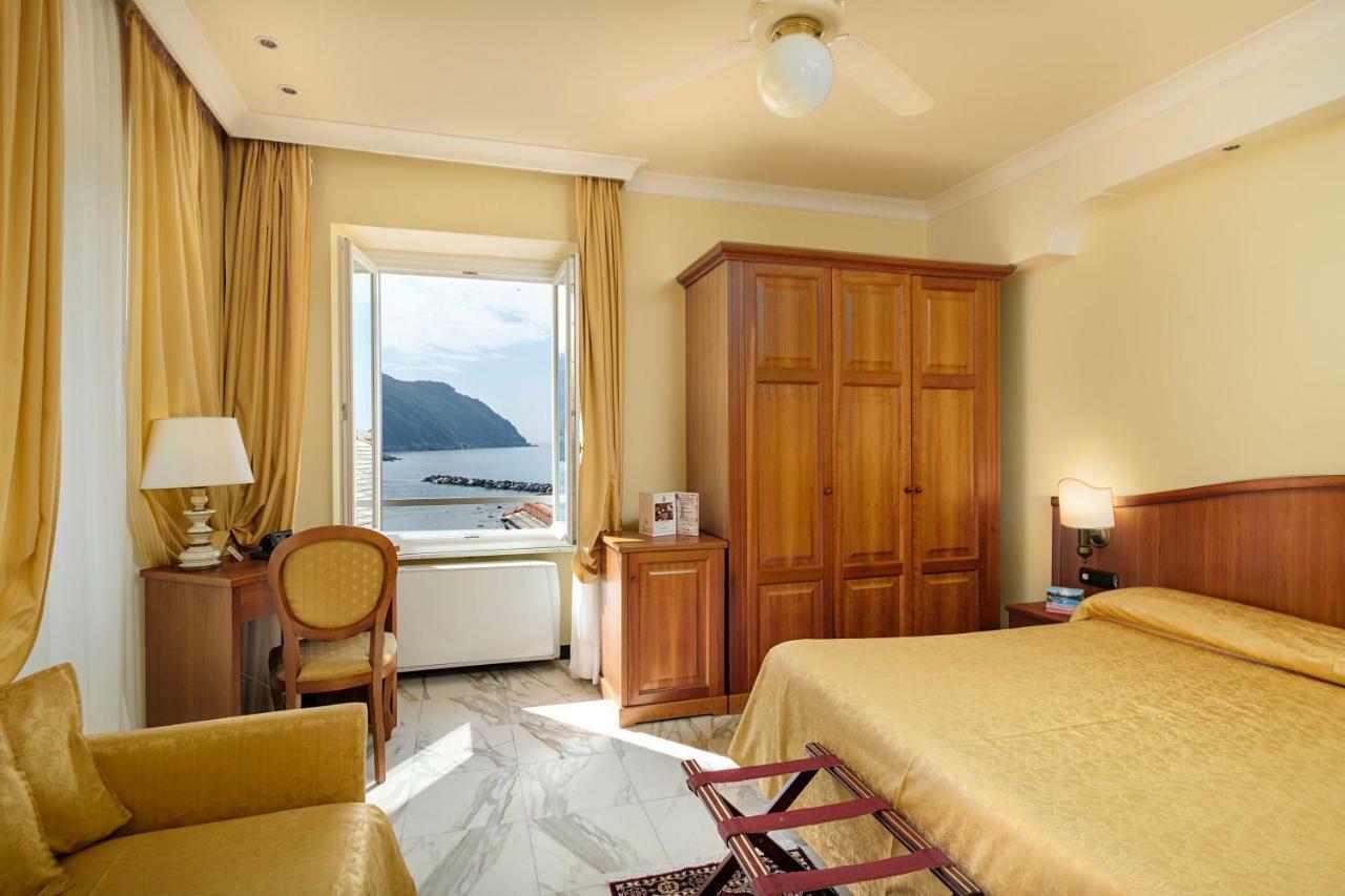 Hotel Due Mari Sestri Levante Esterno foto
