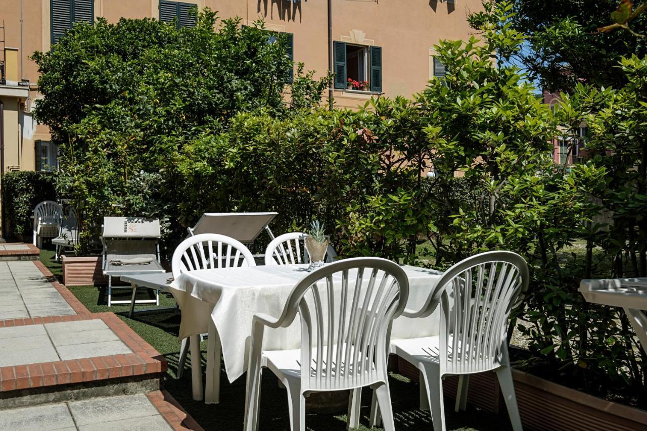 Hotel Due Mari Sestri Levante Esterno foto